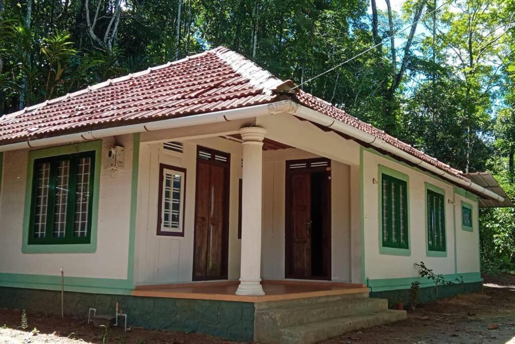 Coffee Camp Home Stay With Tree House Kattappana Exterior photo